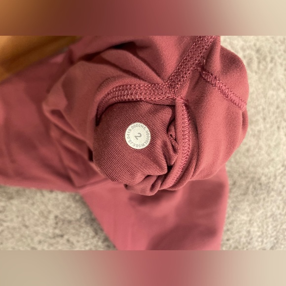 LULULEMON ALIGN 25” SIZE 2 MOSS ROSE - Picture 6 of 6